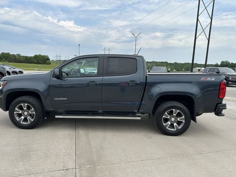 Used 2020 Chevrolet Colorado Z71 AWD/4WD image 8