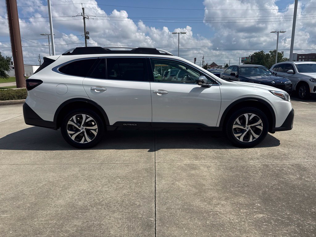 Used 2022 Subaru Outback Touring AWD/4WD image 6