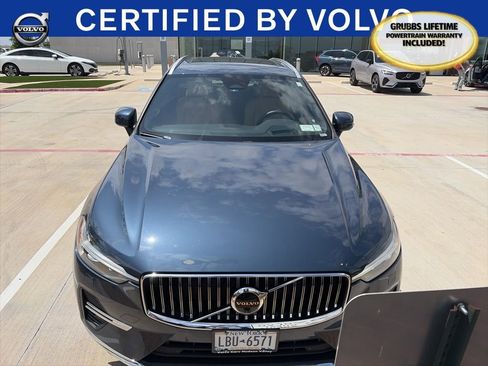 Used 2023 Volvo XC60 B5 Ultimate w/ Climate Package image 2