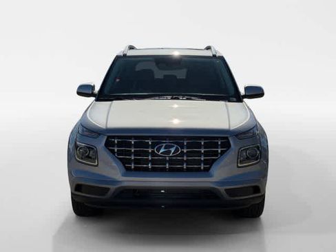 New 2026 Hyundai Venue SEL image 8