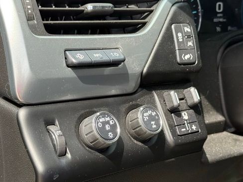 Used 2018 Chevrolet Tahoe Premier w/ RST 6.2L Performance Edition AWD/4WD image 23