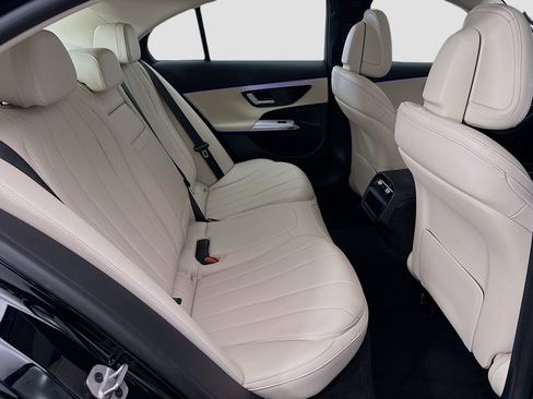 Certified 2025 Mercedes-Benz E 350 Sedan image 21