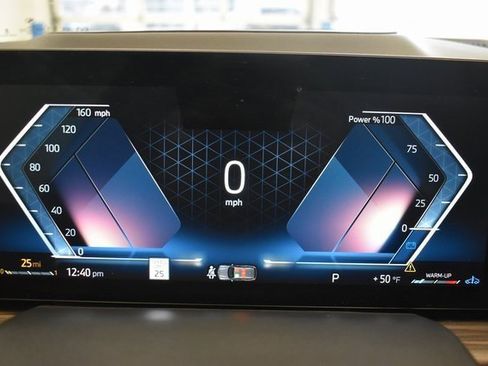 Used 2025 BMW X5 xDrive40i w/ Premium Package image 28