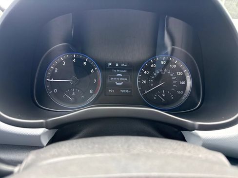 Used 2021 Hyundai Kona SE FWD image 19