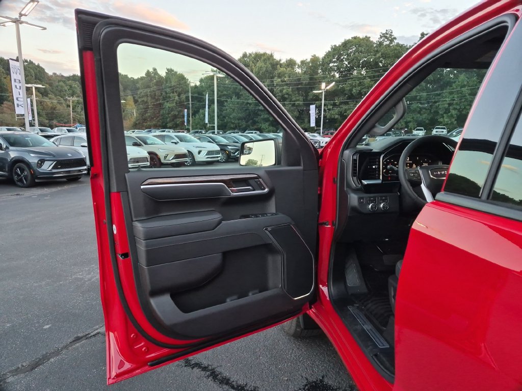 New 2026 GMC Sierra 1500 Elevation AWD/4WD image 15