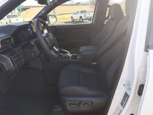 New 2026 Toyota 4Runner TRD Off-Road Premium image 15