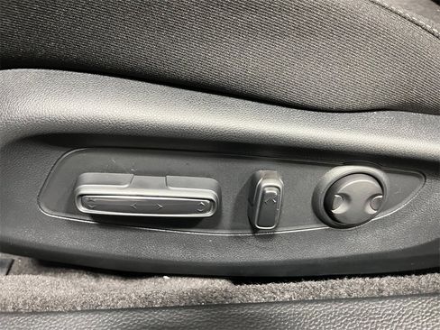 New 2025 Honda Accord SE image 13