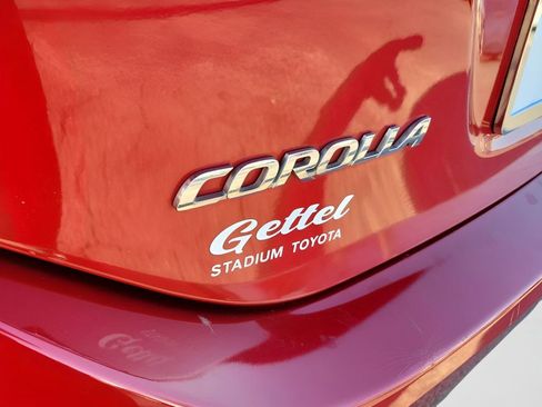 Used 2015 Toyota Corolla LE image 6