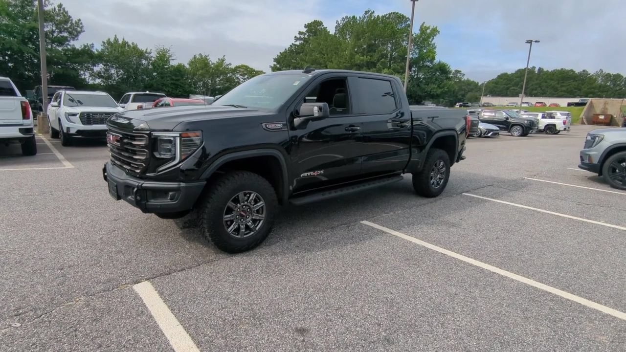 Used 2026 GMC Sierra 1500 AT4X AWD/4WD image 4