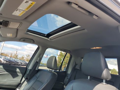 Used 2021 Honda Ridgeline RTL image 25