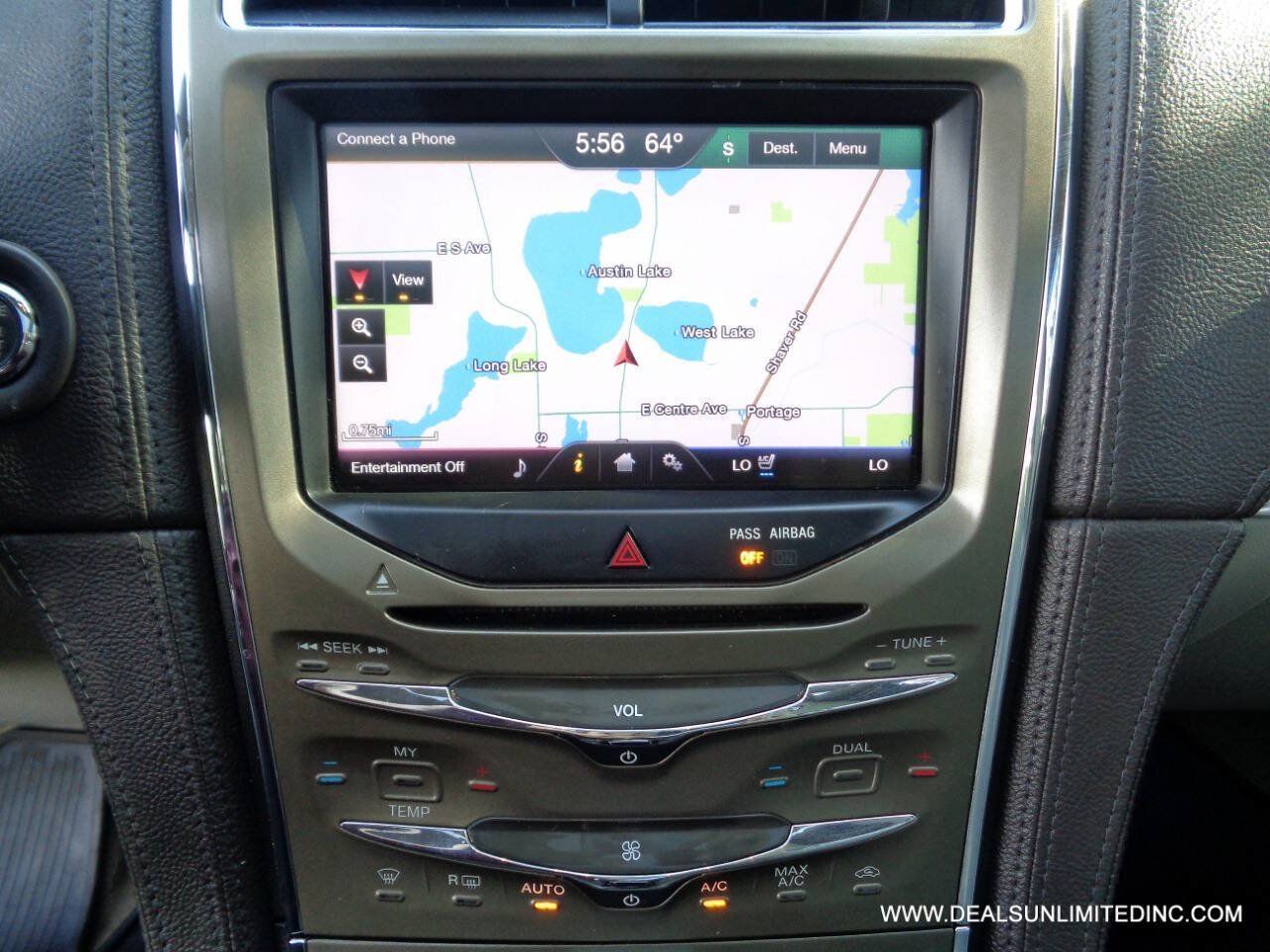 Used 2015 Lincoln MKX AWD w/ Equipment Group 102A image 14