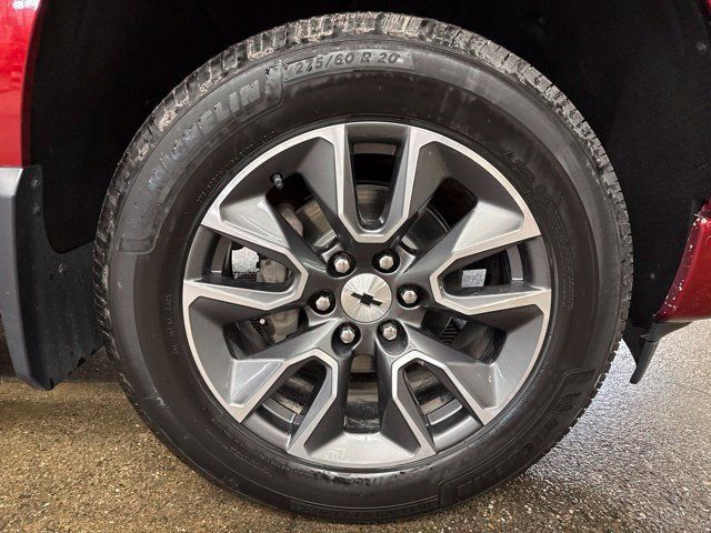Used 2023 Chevrolet Silverado 1500 RST w/ Z71 Off-Road Package AWD/4WD image 10