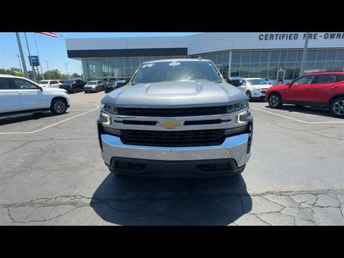Certified 2022 Chevrolet Silverado 1500 LT AWD/4WD image 3
