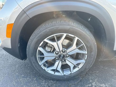 Used 2021 Kia Seltos EX image 34