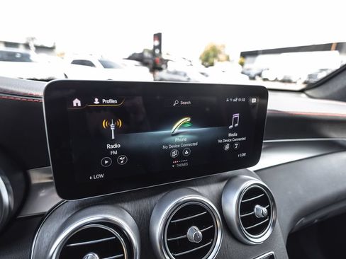 Used 2022 Mercedes-Benz GLC 43 AMG 4MATIC image 11
