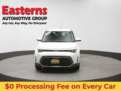 Used 2024 Kia Soul LX w/ Option Group 015 FWD image 50