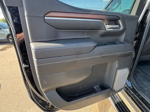 Used 2024 GMC Sierra 1500 Denali AWD/4WD image 15