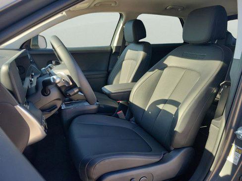 New 2025 Hyundai Ioniq 5 SEL image 10