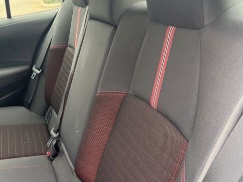 Used 2025 Toyota Corolla SE image 9