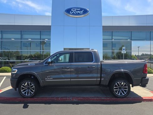 Used 2026 RAM 1500 Limited w/ Body Color Bumper Group AWD/4WD image 1