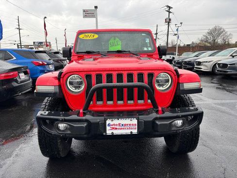 Used 2018 Jeep Wrangler Rubicon image 2