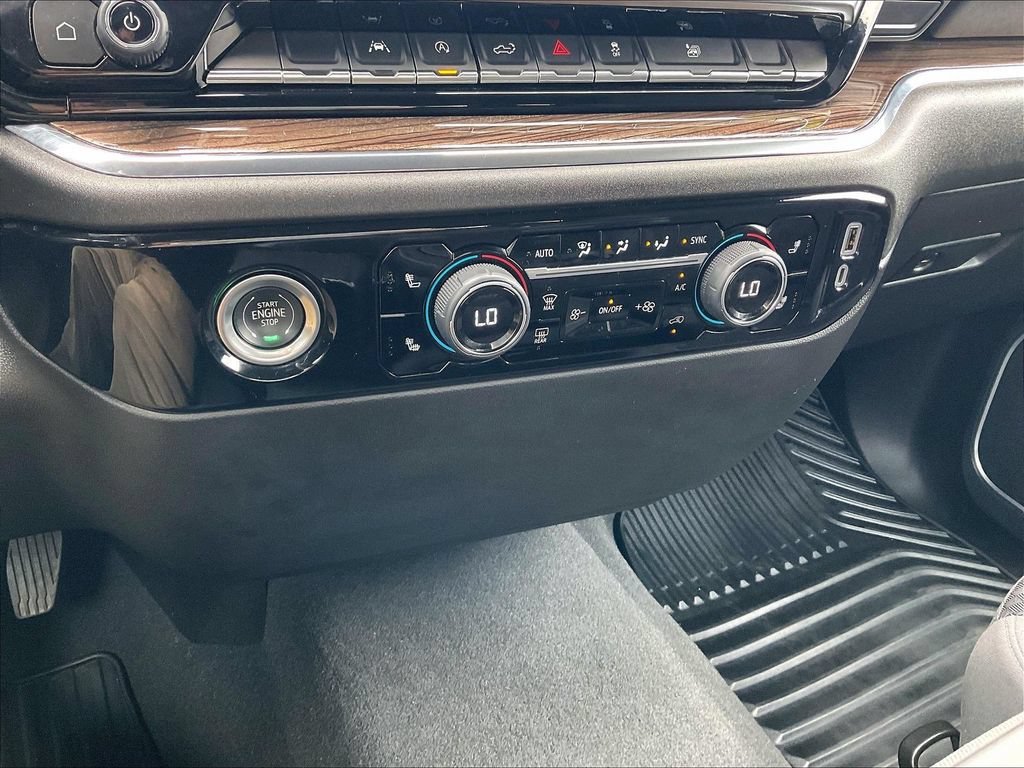Used 2023 Chevrolet Silverado 1500 RST AWD/4WD image 24