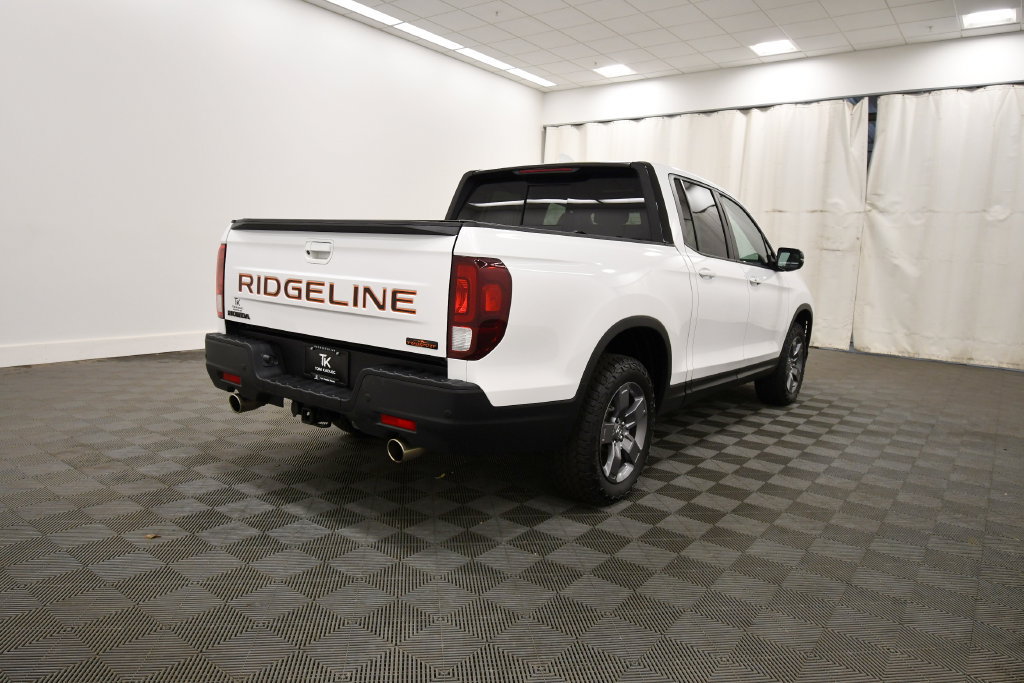 Certified 2024 Honda Ridgeline TrailSport image 8
