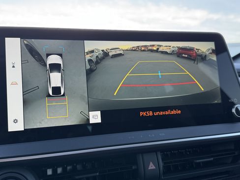 New 2026 Toyota Prius Limited image 6