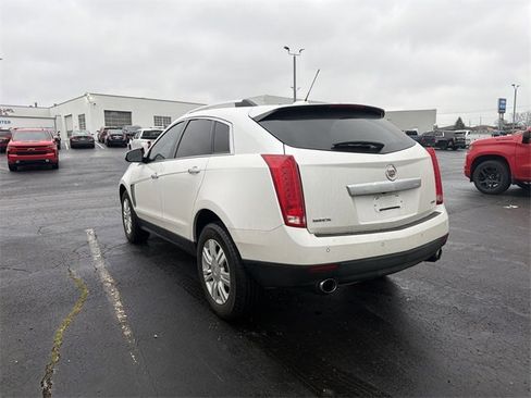 Used 2015 Cadillac SRX Luxury image 3