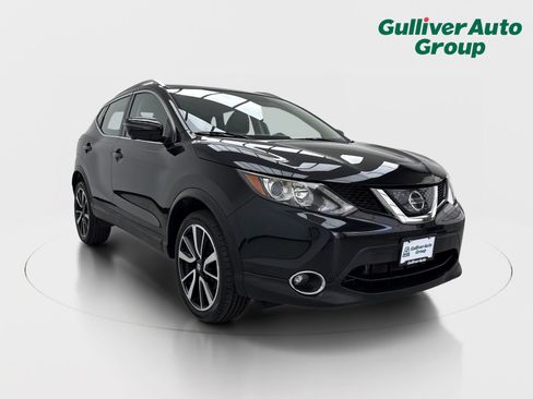Used 2018 Nissan Rogue Sport SL AWD/4WD image 13
