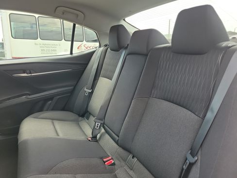Used 2025 Toyota Camry LE FWD image 12