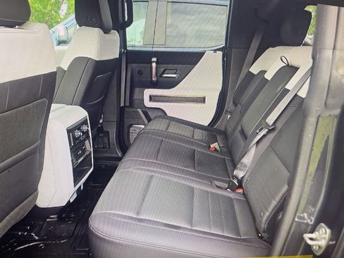 Used 2025 GMC Hummer EV 3X AWD/4WD image 16