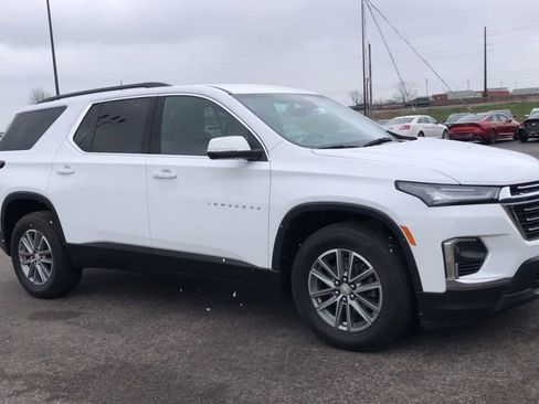 Used 2023 Chevrolet Traverse LT w/ LPO, Floor Liner Package AWD/4WD image 2