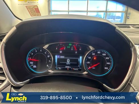 Used 2018 Chevrolet Equinox Premier image 35
