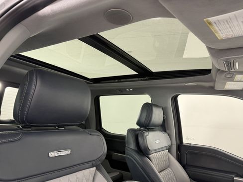 Used 2024 Ford F350 Limited image 14