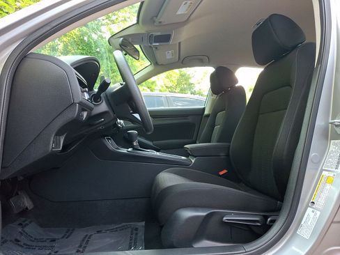 Used 2023 Honda Civic LX image 13