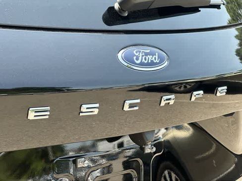 Used 2024 Ford Escape ST-Line Select w/ Tech Pack #2 AWD/4WD image 27