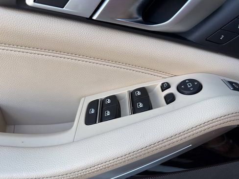 Used 2019 BMW X5 xDrive40i w/ Premium Package image 27