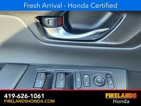 Used 2025 Honda CR-V LX image 23