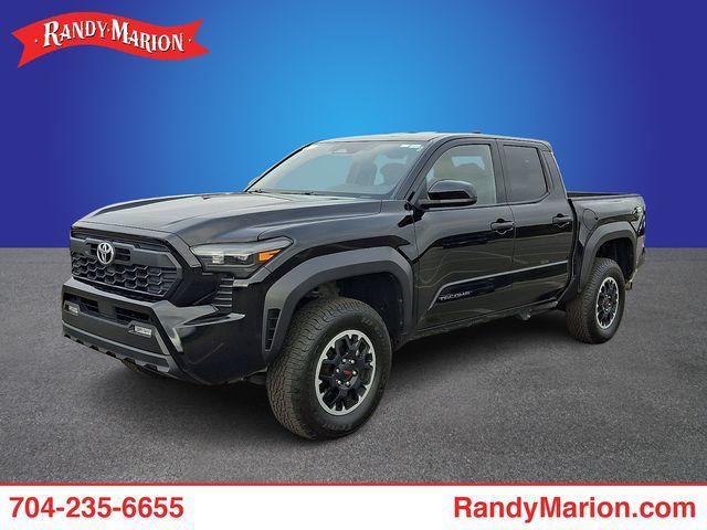 Used 2025 Toyota Tacoma TRD Off-Road AWD/4WD image 1
