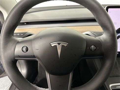 Used 2022 Tesla Model 3 Performance image 19