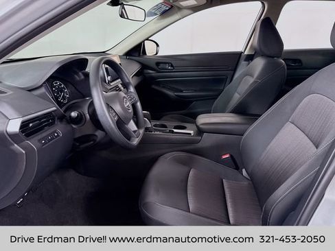 Certified 2025 Nissan Altima 2.5 S image 6