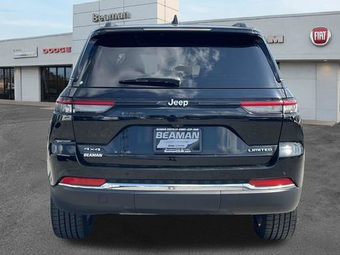 Used 2022 Jeep Grand Cherokee Limited AWD/4WD image 6