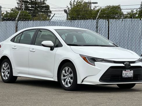 Certified 2024 Toyota Corolla LE FWD image 7
