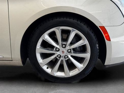 Used 2014 Cadillac XTS Premium AWD/4WD image 32