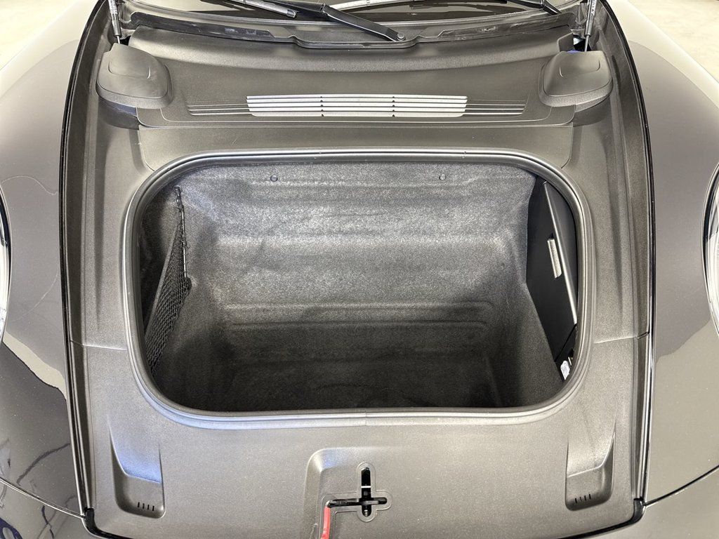 Certified 2024 Porsche 911 Carrera GTS RWD image 20