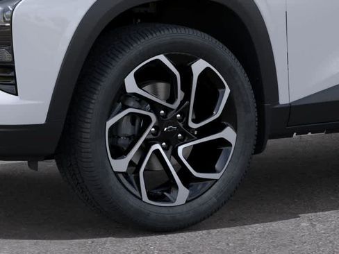 New 2026 Chevrolet Trax RS w/ Driver Confidence Package FWD image 9