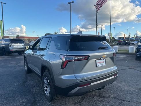 New 2026 Chevrolet Equinox LT image 5