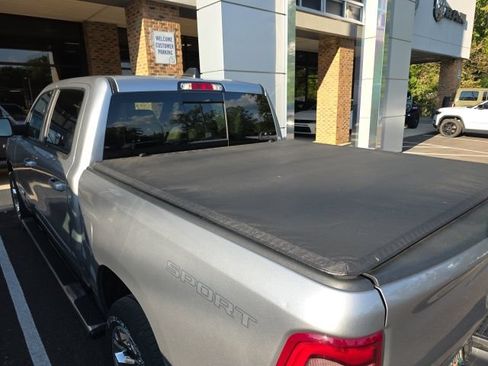 Used 2022 RAM 1500 Big Horn AWD/4WD image 15