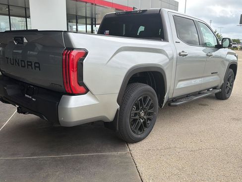 New 2026 Toyota Tundra Limited AWD/4WD image 8